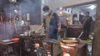 Wajib Coba! 7 Kuliner Legendaris Jogja Paling Dicari Wisatawan, Lengkap Pagi hingga Malam