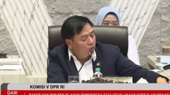 Investigasi Kereta Bekasi Tak Kunjung Kelar, DPR ke KNKT: Kok Lama? Ini kan Bukan Pesawat Meledak!